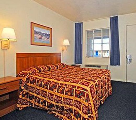 Economy Inn Safford