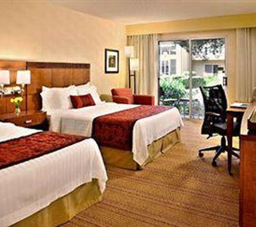 Courtyard by Marriott San Mateo Foster City