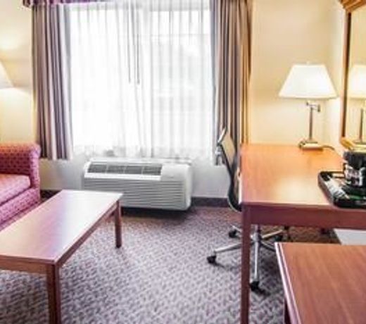 Comfort Inn & Suites Salem