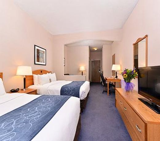 Comfort Suites