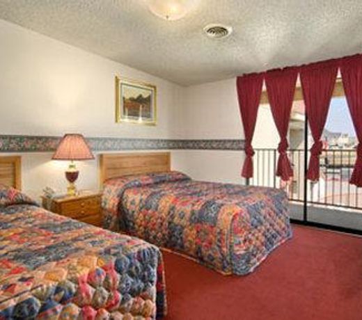 Super 8 by Wyndham Springdale AR