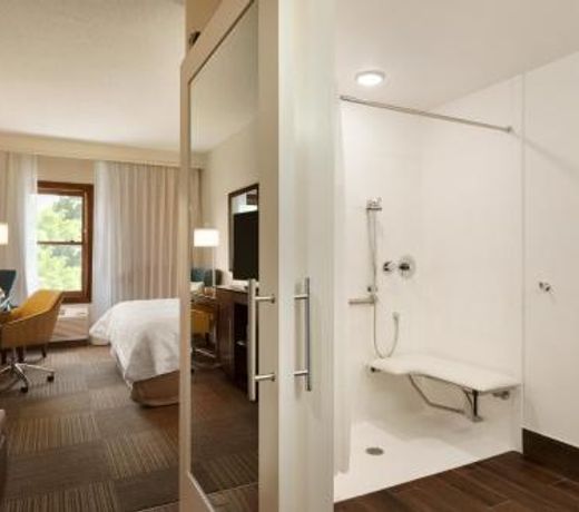 Hampton Inn and Suites Springdale