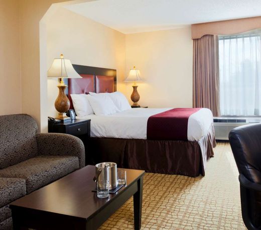 DoubleTree Club by Hilton Springdale