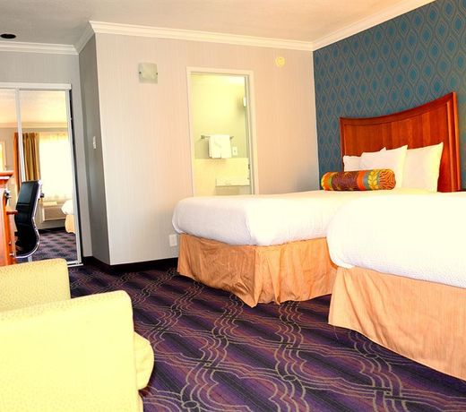 Days Inn San Carlos