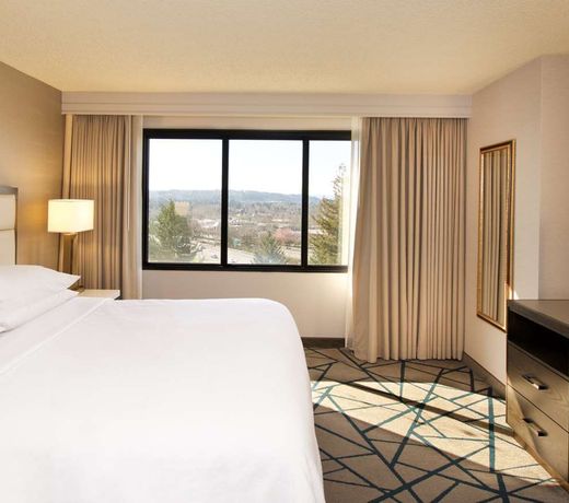 Embassy Suites by Hilton Portland Washington Square