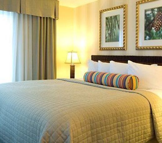 DoubleTree by Hilton Portland Tigard