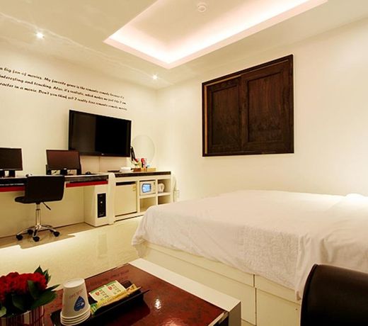 Wa Hotel