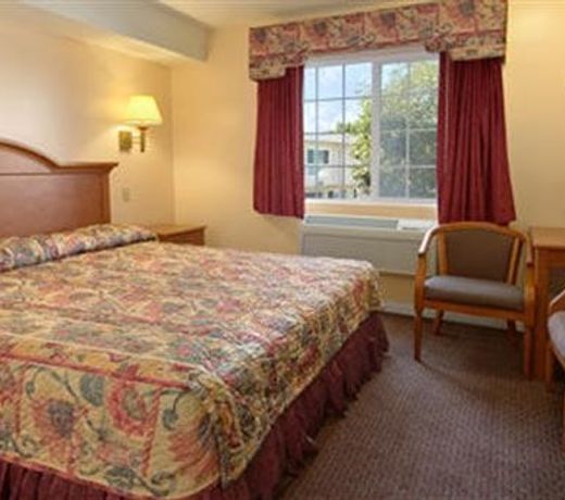 Super 8 by Wyndham Torrance LAX Airport Area