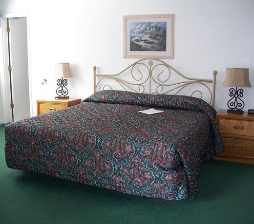 Country Club Villas by Capital Vacations