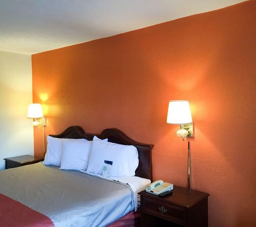 Motel 6-Opelika, AL