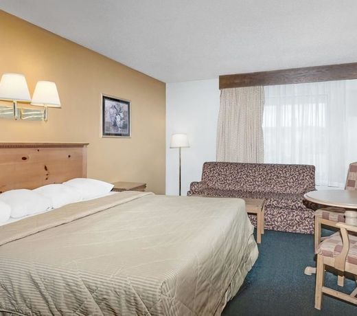 Travelodge by Wyndham Pelham Birmingham