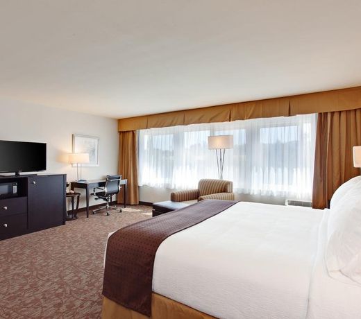 Holiday Inn West Covina, an IHG Hotel