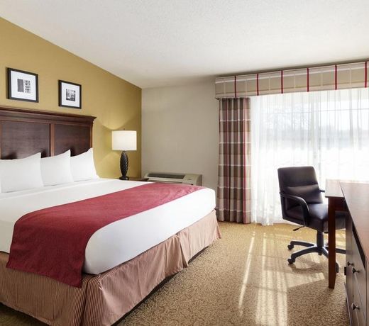 Country Inn & Suites by Radisson, Woodbury, MN