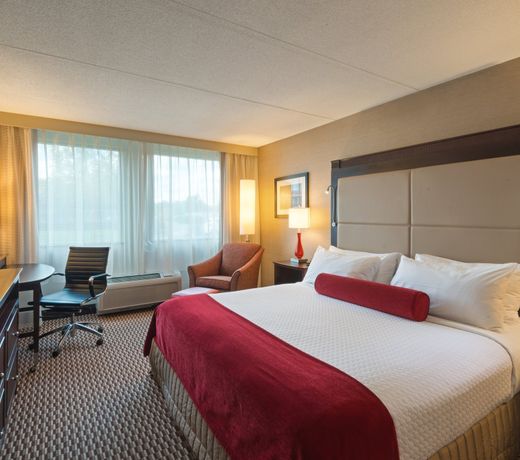Crowne Plaza Boston - Woburn, an IHG Hotel