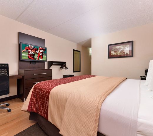 Red Roof Inn PLUS+ Boston - Woburn/ Burlington