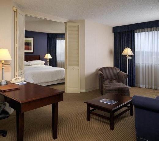 Sheraton Suites Wilmington Downtown