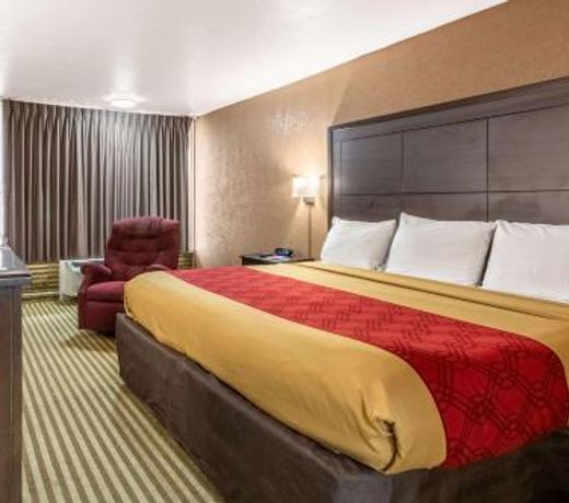 Econo Lodge Winfield
