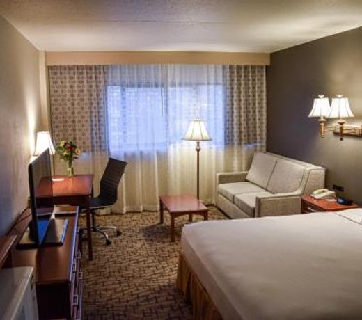 Comfort Inn & Suites Downtown Tacoma