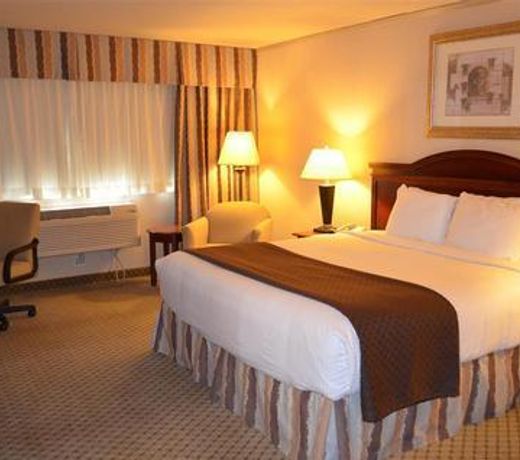 Holiday Inn - Tacoma Mall, an IHG Hotel