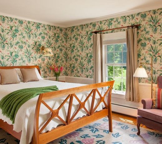 Inn at The Round Barn Farm