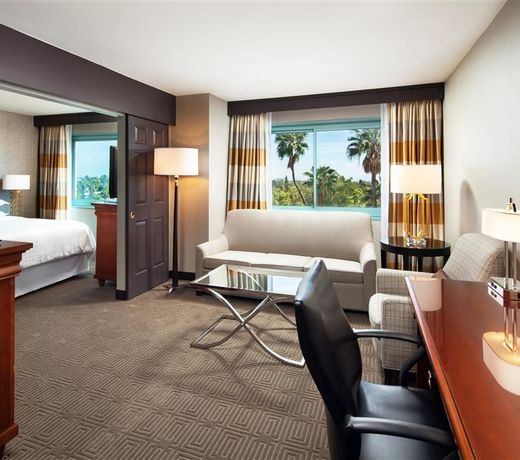 Sheraton Hotel Fairplex & Conference Center