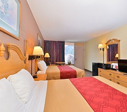 Red Roof Inn & Suites Cave City