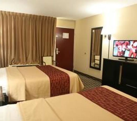 Red Roof Inn & Suites Cave City