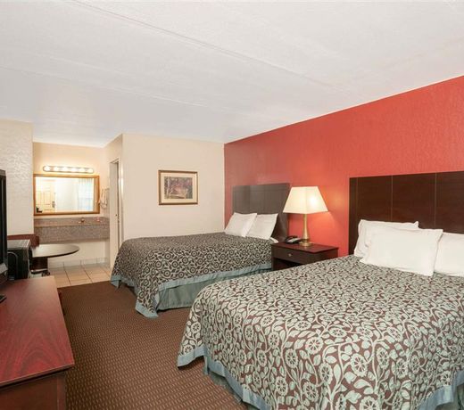 Days Inn by Wyndham Cave City