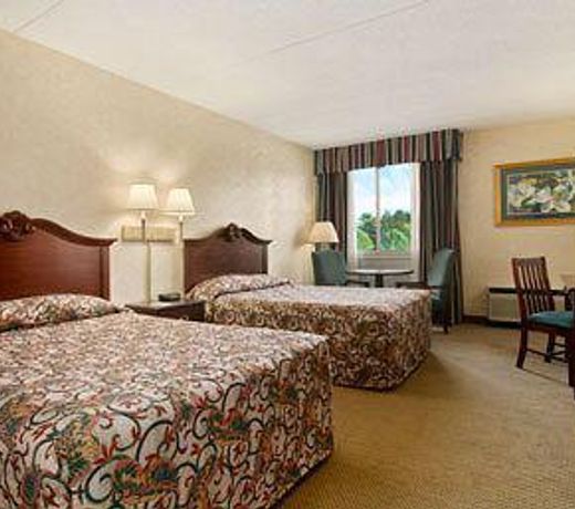 Travelodge by Wyndham Zanesville