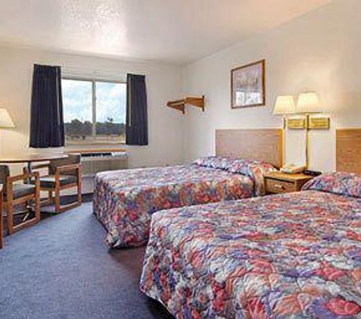 Super 8 by Wyndham Grayling