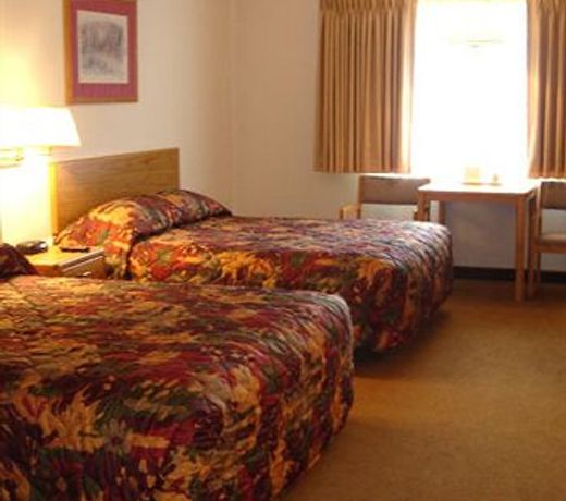 Lupine Inn