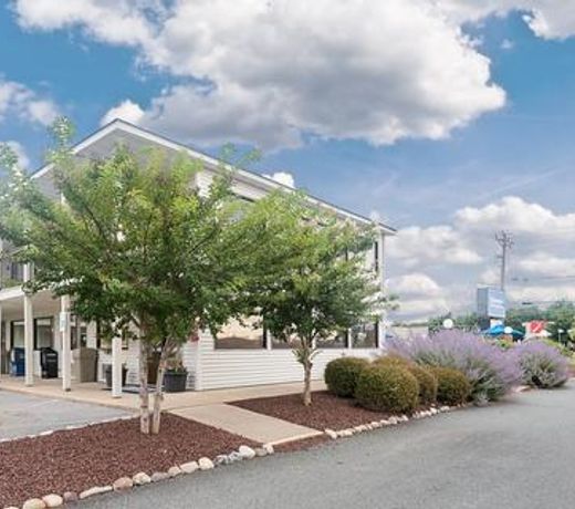 Rodeway Inn & Suites - Rehoboth Beach