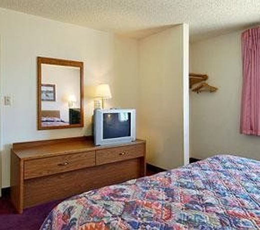 Super 8 by Wyndham Beaver UT