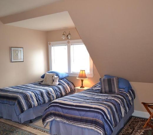 Cheney House Bed & Breakfast