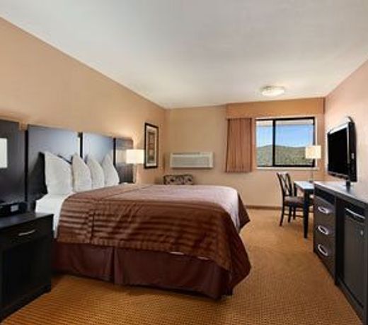Travelodge by Wyndham Globe AZ