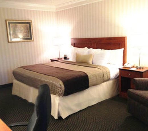 Best Western John Muir Inn