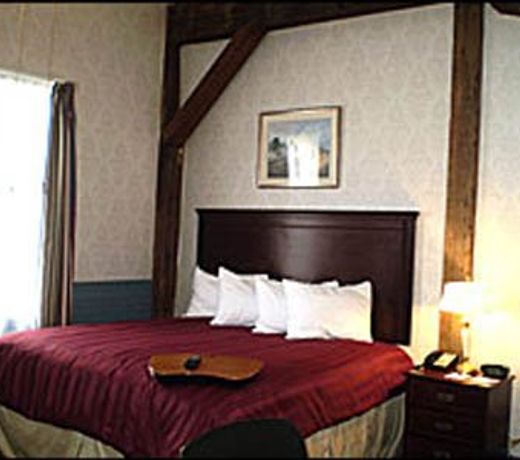 Heritage Inn