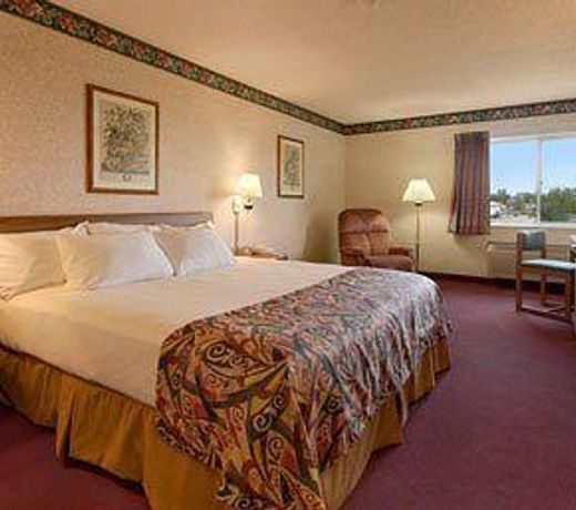 Ramada by Wyndham Spirit Lake/Okoboji