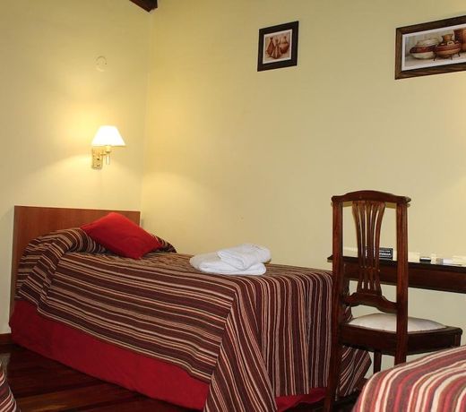 Hotel Las Azaleas