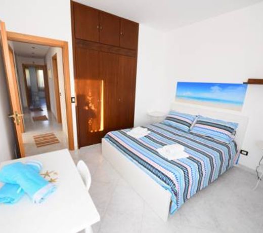 Villa Piscina sul Mare