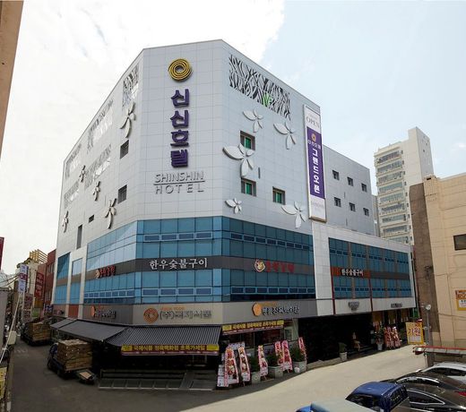 Shin Shin Hotel