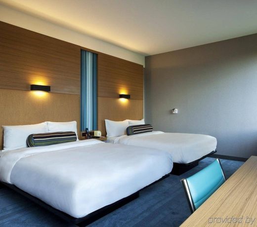 Aloft Broomfield Denver