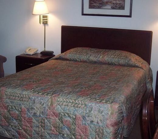 RIVERSIDE INN - CAYCE