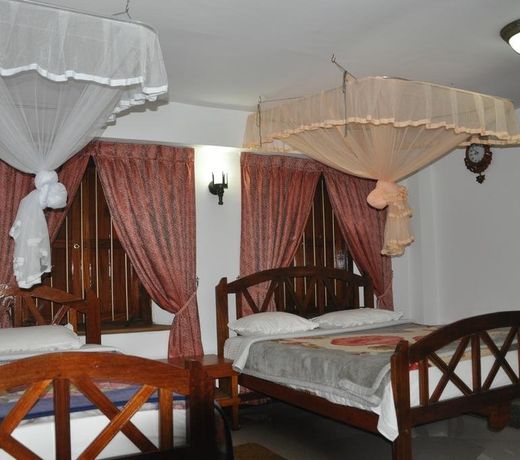 Mount Field Resort