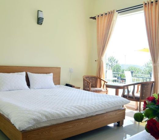 Rung Hoa Hotel