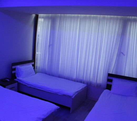 Ahranis Hotel