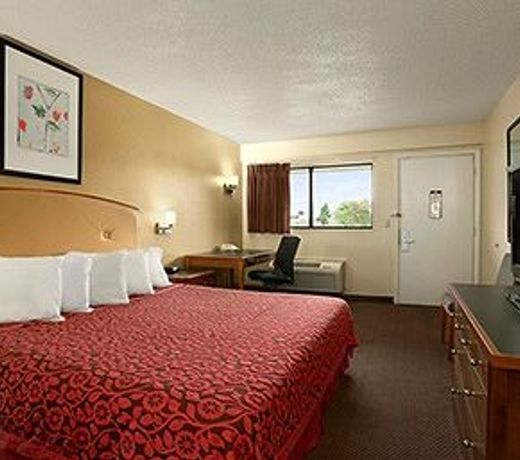 Days Inn by Wyndham Cloverdale Greencastle