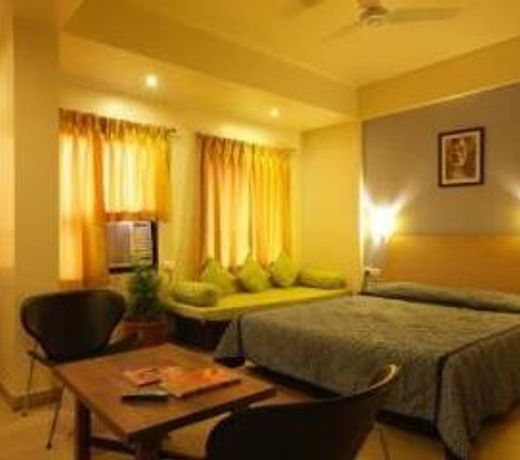 Hotel Orient Crown, Kolhapur