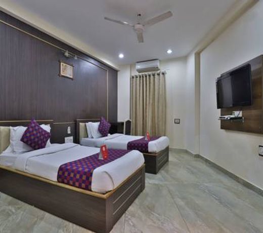 OYO 9512 Hotel Tulsi