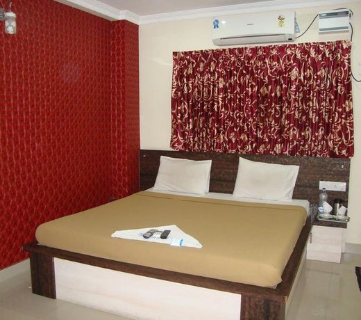 Maruthi Residency